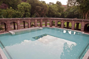 WelcomHeritage Bal Samand Lake Palace